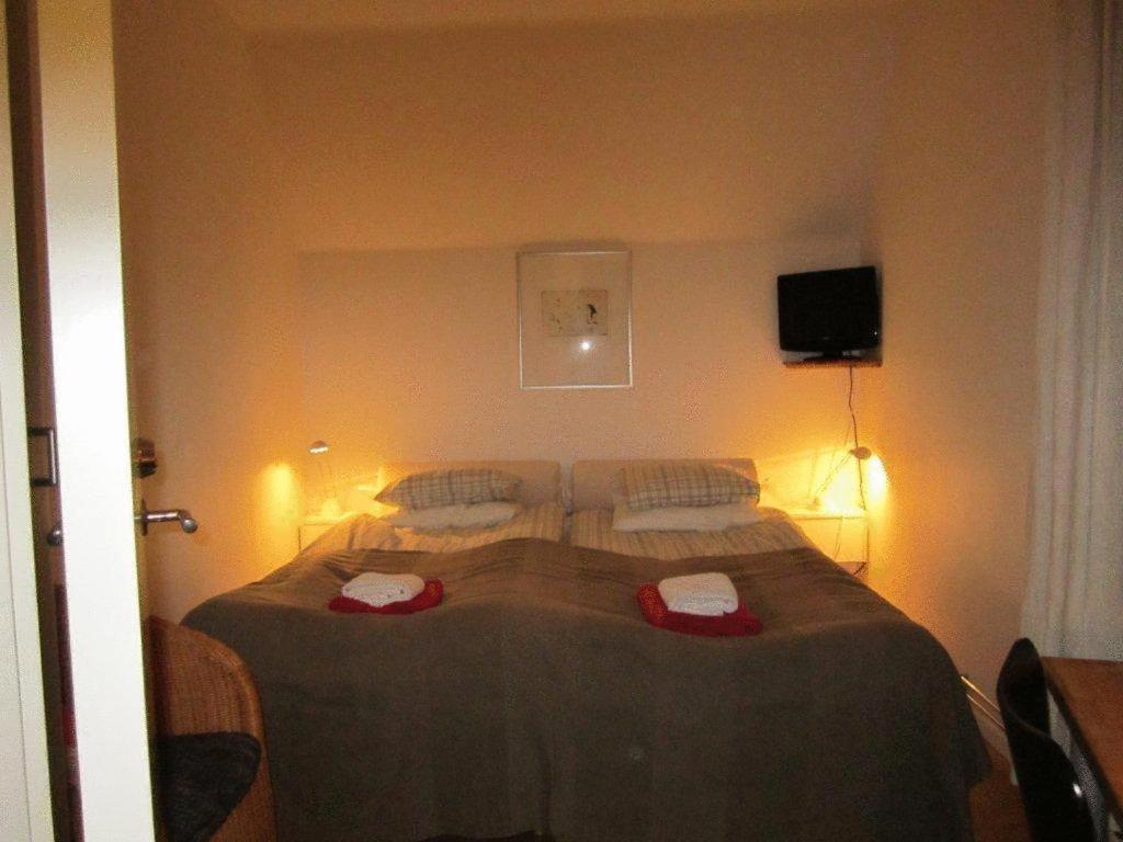 Sankt Sigfrid Bed & Breakfast Гьотеборг Стая снимка